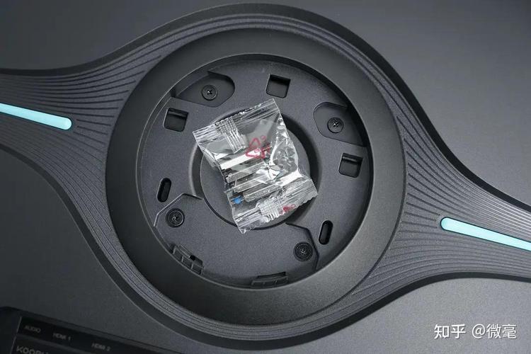 科睿 vs HKC 显示器选购指南 谁更值得买？附型号推荐